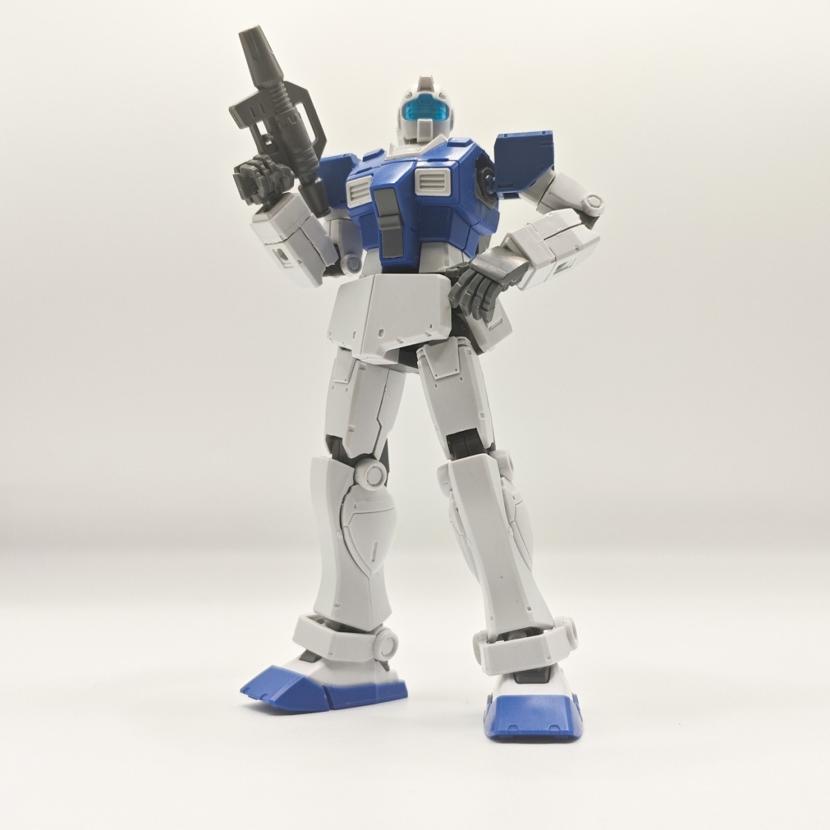 JIJI Model HG 1/144 RGM-79 Whi - огляд і ціна Kids Toys Jiji
